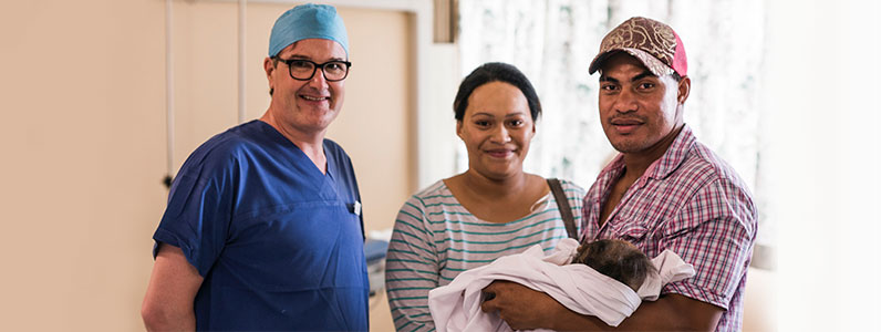 Trip to Tonga – Life-Changing Interplast Plastic Surgery with Dr Graham Sellars