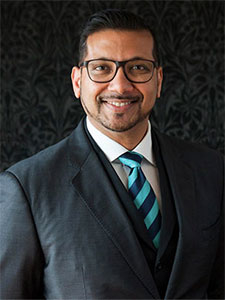 Dr Rohit Kumar - Medicare and plastic surgery